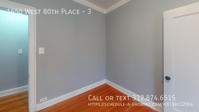 Photo - 1650 W 80th St Unidad 3