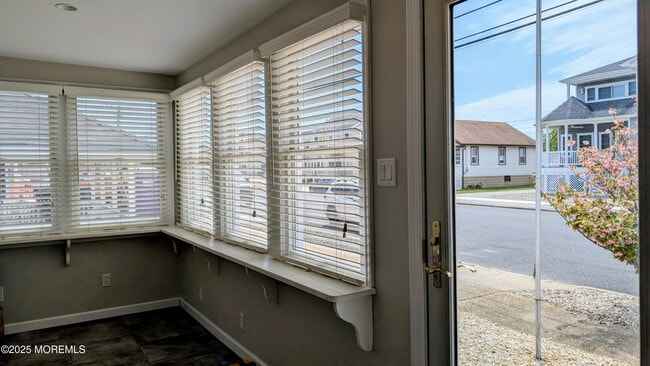 Photo - 107 Bond Ave