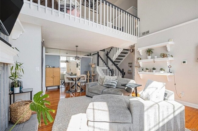 Photo - 2420 W 82nd Pl