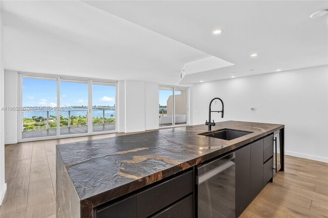 Photo - 4250 Biscayne Blvd Unidad 1502