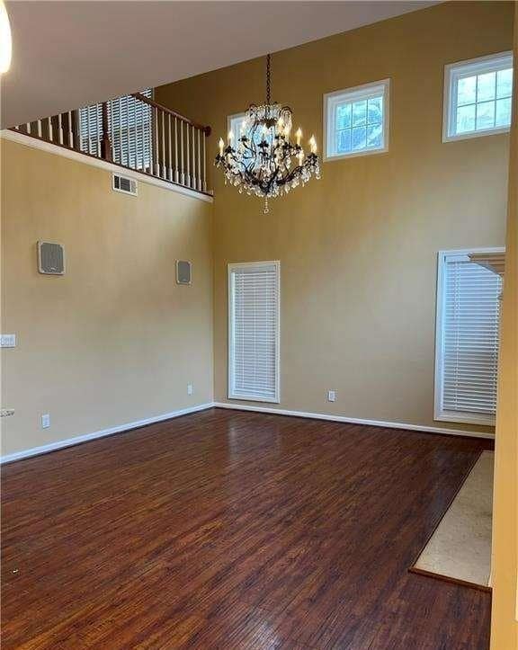 Photo - 1020 Olde Roswell Grove