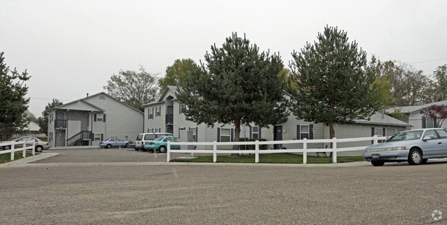 Photo - Marble Front Apartments