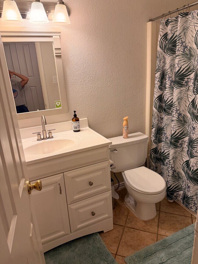 Photo - 1625 May St