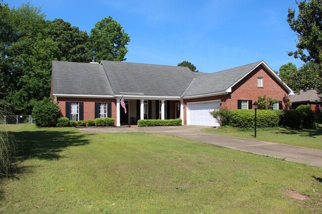 Photo - Home for rent in Arrowhead