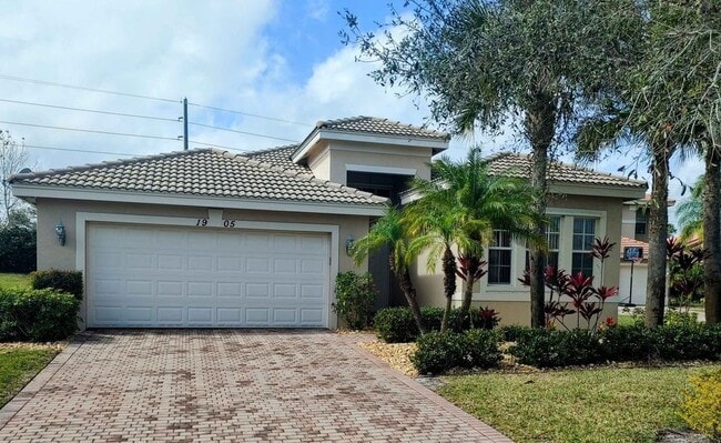 Photo - 1905 Grey Falcon Cir SW Rental