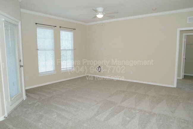 Photo - 8290 Gate Pkwy W Unidad 218