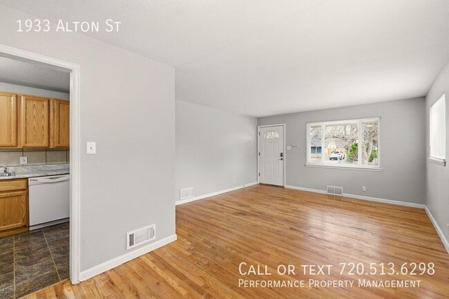 Photo - 1933 Alton St