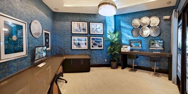 Business Center Fully Equipped with Wi-Fi, Computers, Printer and Copier