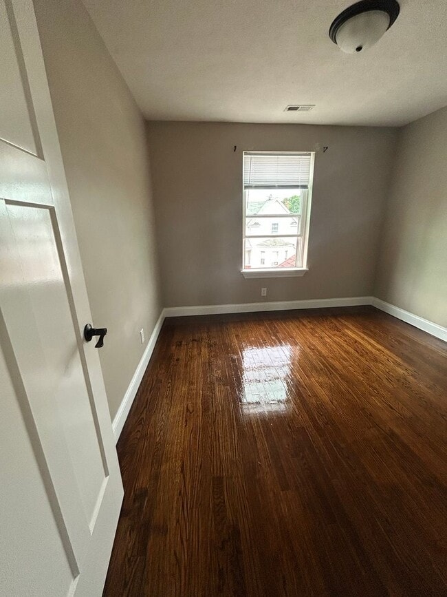 Photo - 722 S Spring St Unit 722 S Spring- 4D