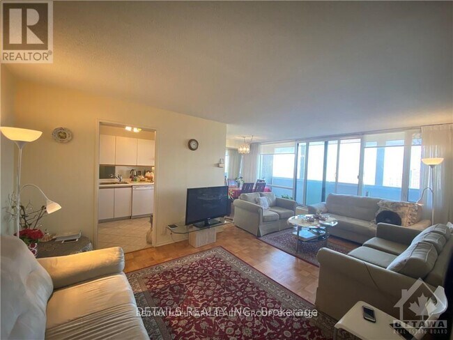 Photo - 2625 Regina St Unit 2102
