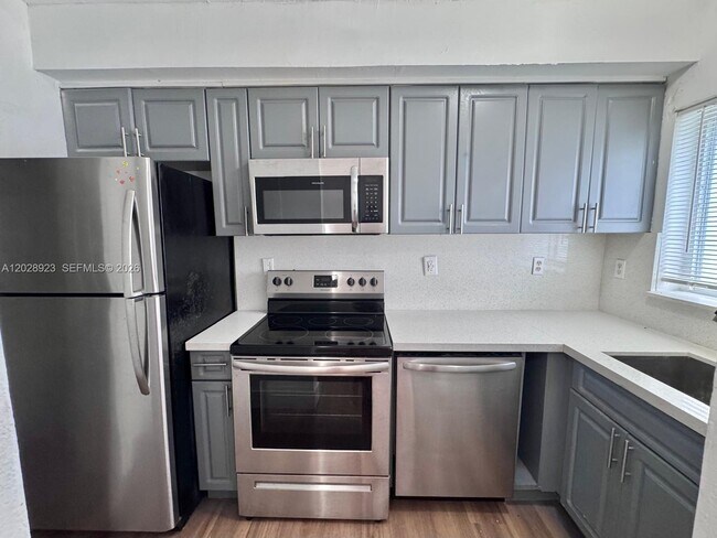 Photo - 209 NW 84th St