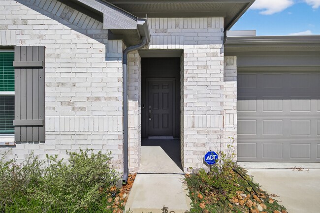 Building Photo - 10026 Rose Mallow Ln
