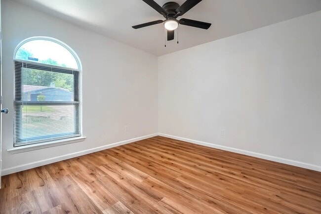 1002 Mill Run Dr