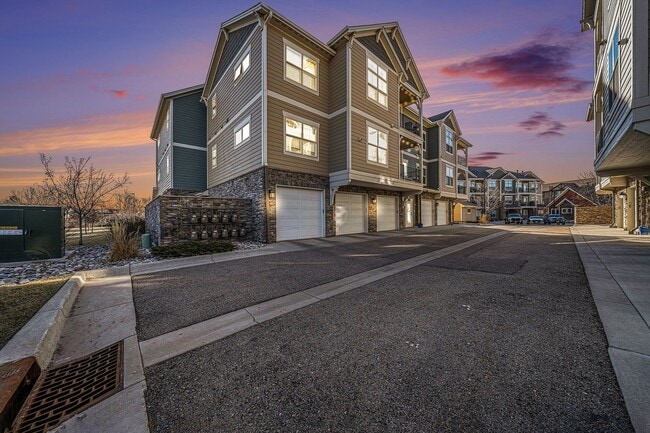 3B/2B Condo in the Flats at Centerra Now A... - 3B/2B Condo in the Flats at Centerra Now A...