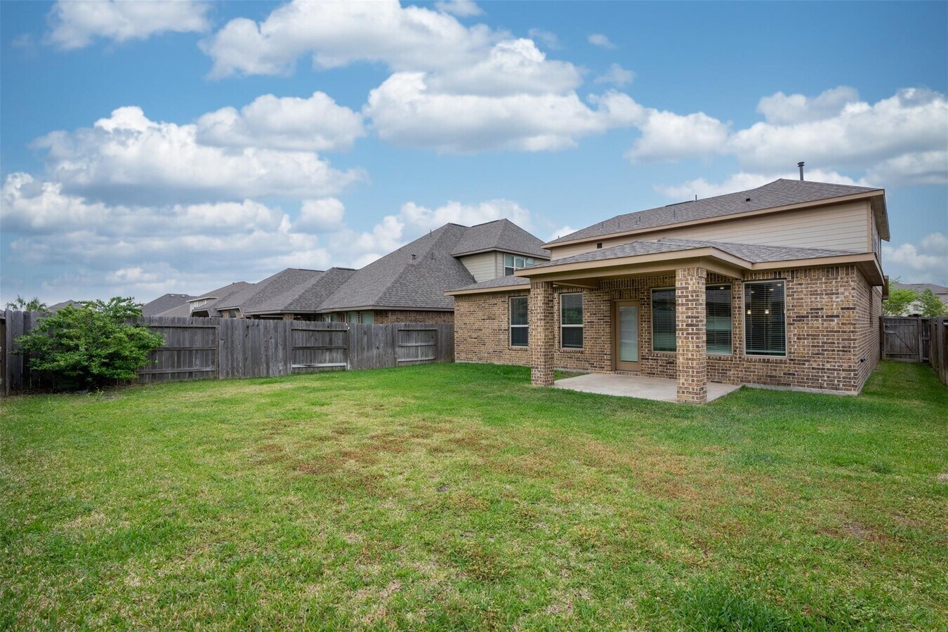 Photo - 16611 Highland Country Dr