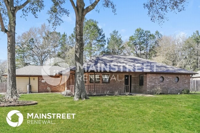 Building Photo - 28419 Champion Oaks Dr