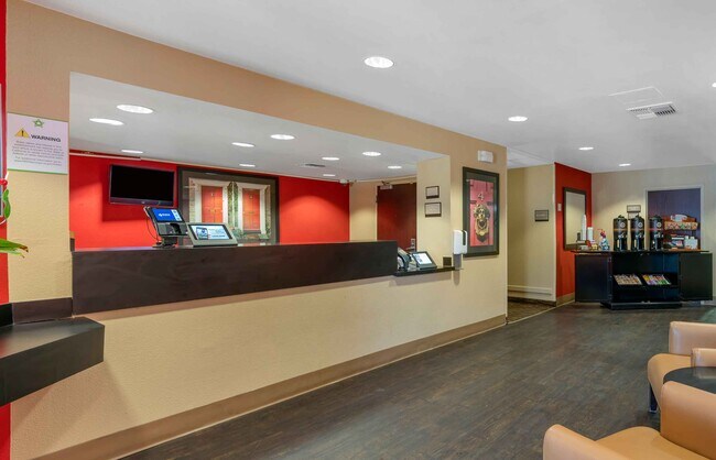 Photo - Furnished Studio-Santa Rosa - North