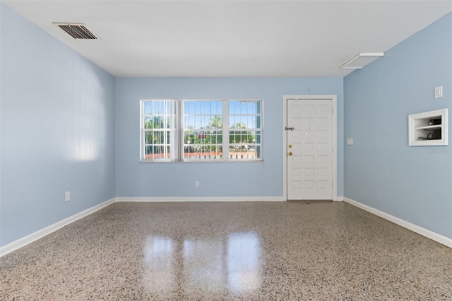 Photo - 7101 N Howard Ave