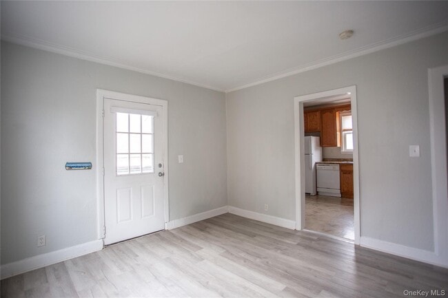 Photo - 359 E Chester St