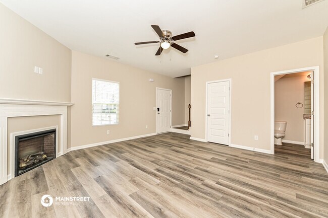 Photo - 313 Goldenrod Dr