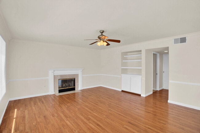 Photo - 23207 Cannery Rd