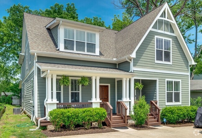Building Photo - Beautiful 3BE/2.5BA by Invent Communities/... Rental