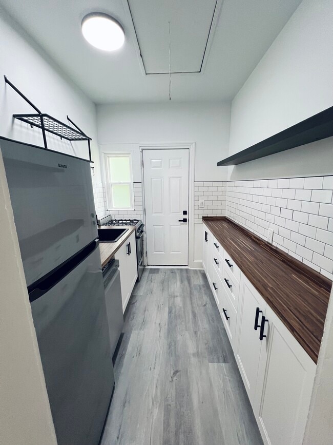 Photo - 3635 Radford St Unit C