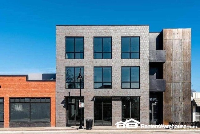 Building Photo - 329 5th St Rental