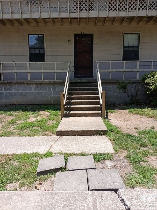630 N Van Buren St House House Rental in Heber Springs, AR