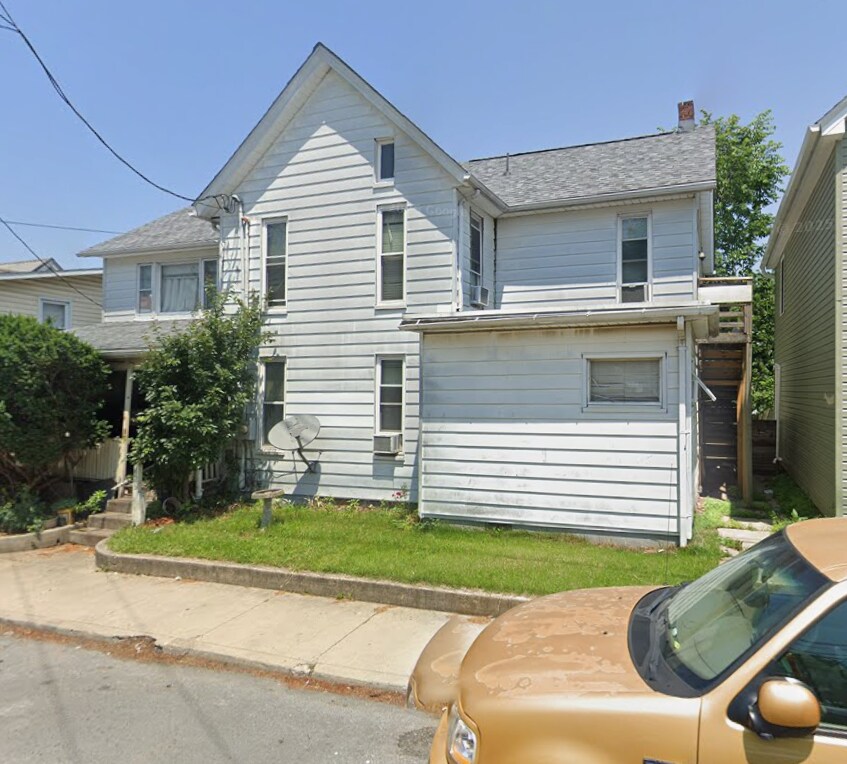 Photo - 426 N Franklin St