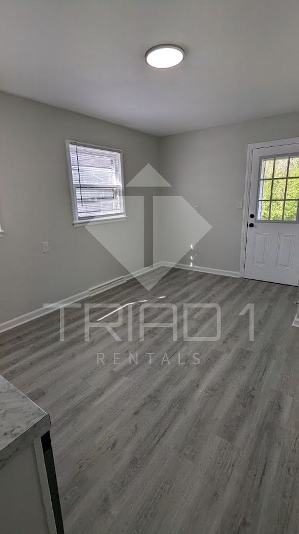 Photo - Renovated 3bed/1bath in Greensboro!
