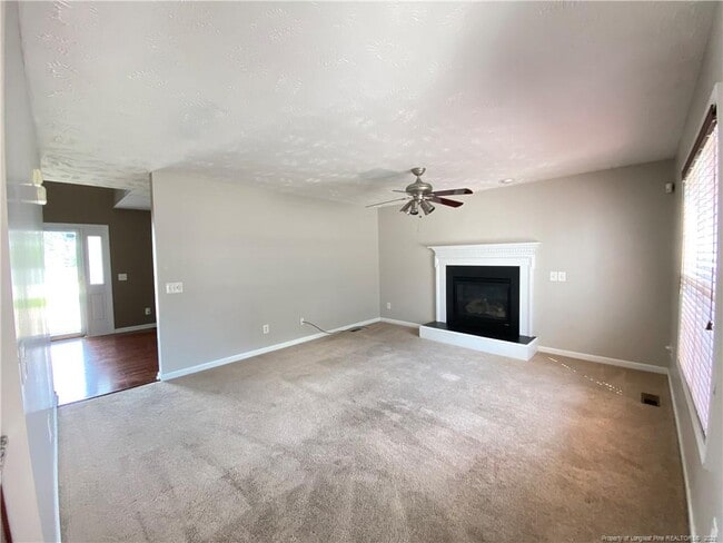 Photo - 284 Briarwood Pl