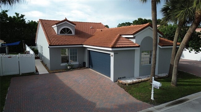 Building Photo - 10180 Fanfare Dr