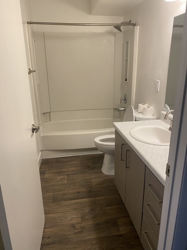 Photo - 598 Murray Blvd Unidad Apt 1B