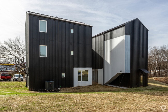 Photo - Muse Bowling Green