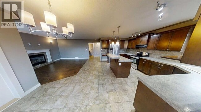 Photo - 12226-1103B 103B St