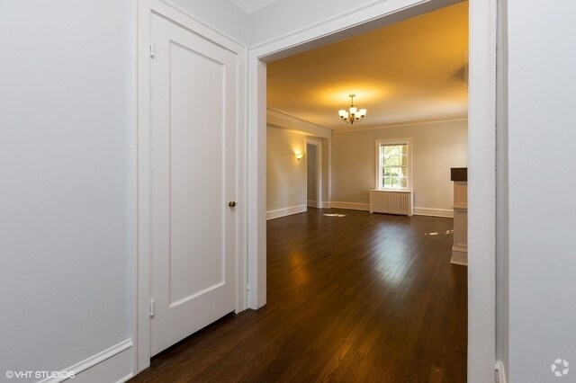 Building Photo - 2600 N Lakeview Ave Unit 1T Rental