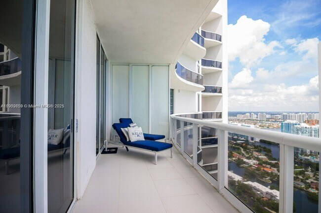 Photo - 15901 Collins Ave Unit 4002