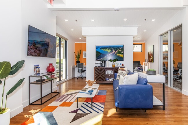 Bainbridge Apartments