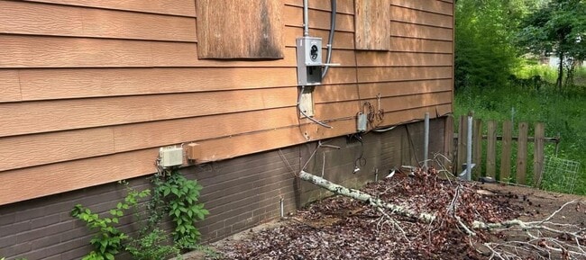 Photo - 451 Mason Blvd