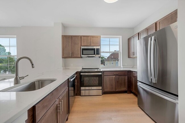 Building Photo - Center Parker Crossing Rental