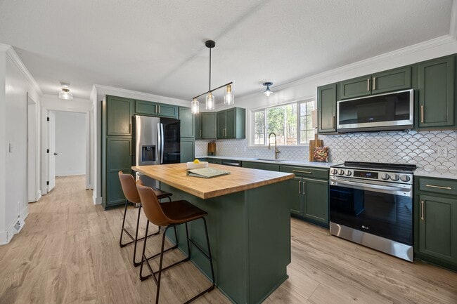 Photo - 3057 Fountainview Ave