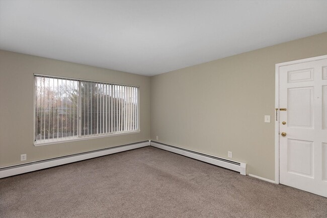 Photo - RMSA - MAPLESIDE APARTMENTS