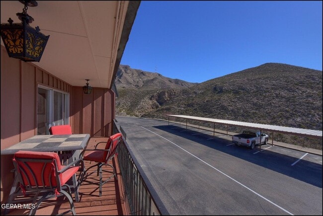 Photo - 4800 N Stanton St
