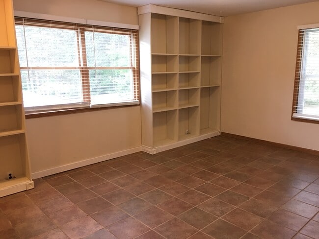 Photo - 154 Liberty Rd