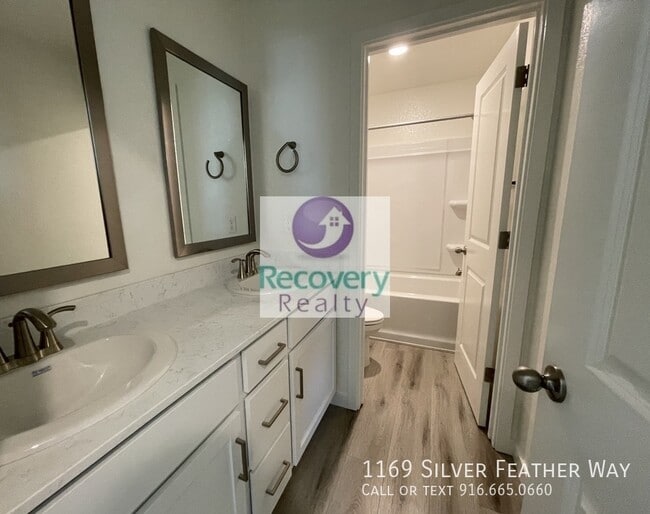 Photo - 1169 Silver Feather Wy