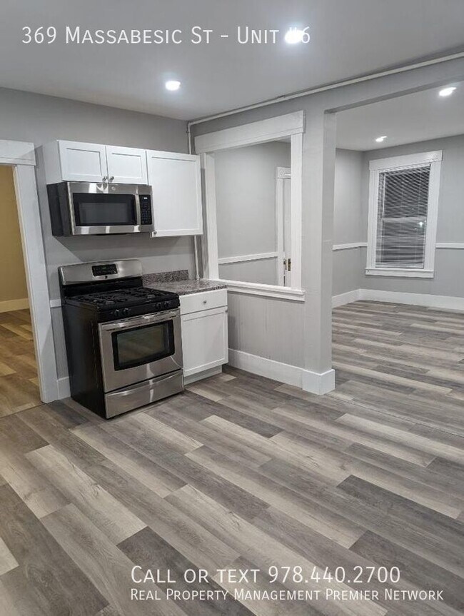 Photo - 369 Massabesic St Unit #6