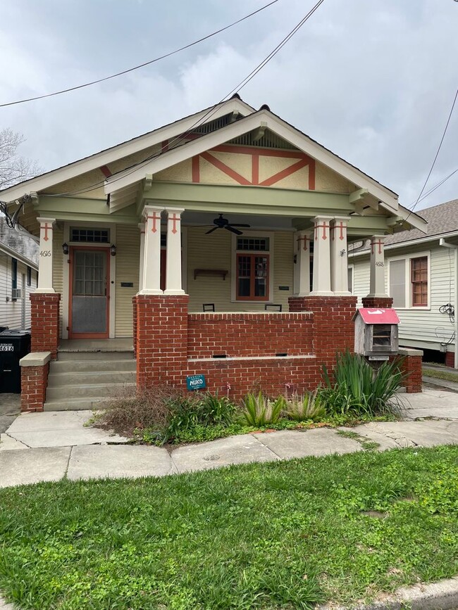 Building Photo - 4618-4618 Toulouse St Unit 4618