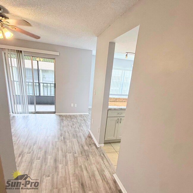 Photo - 417 Banana Cay Dr