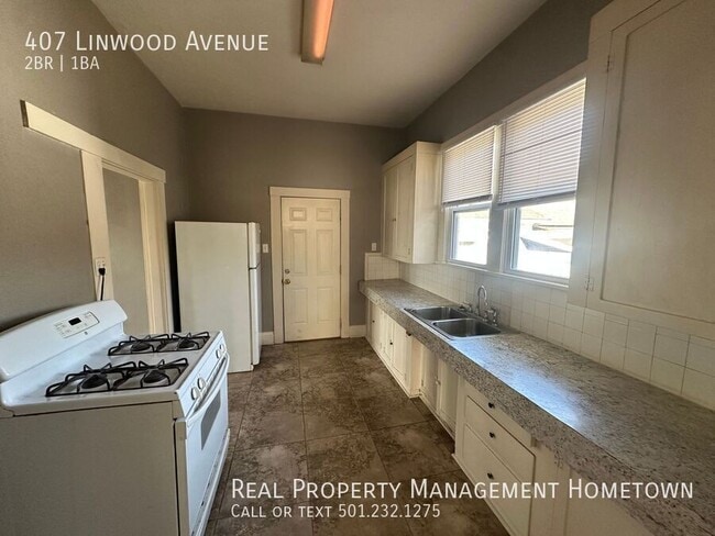 Photo - 407 Linwood Ave